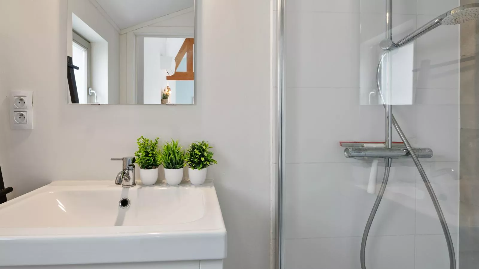 Westhinder I H94 - Badkamer