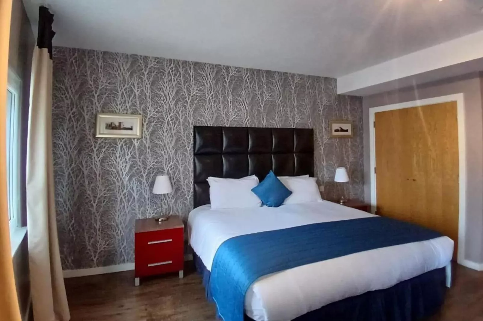 Compact Double Room - Slaapkamer