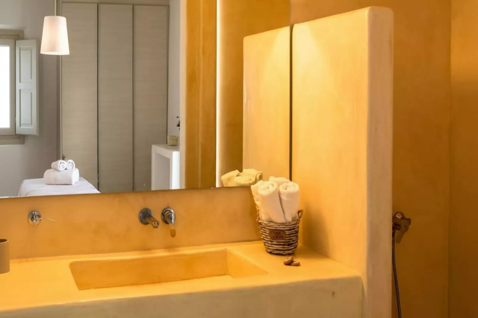 Prestigious Residence in Kalafatis w Private Pool - Badkamer