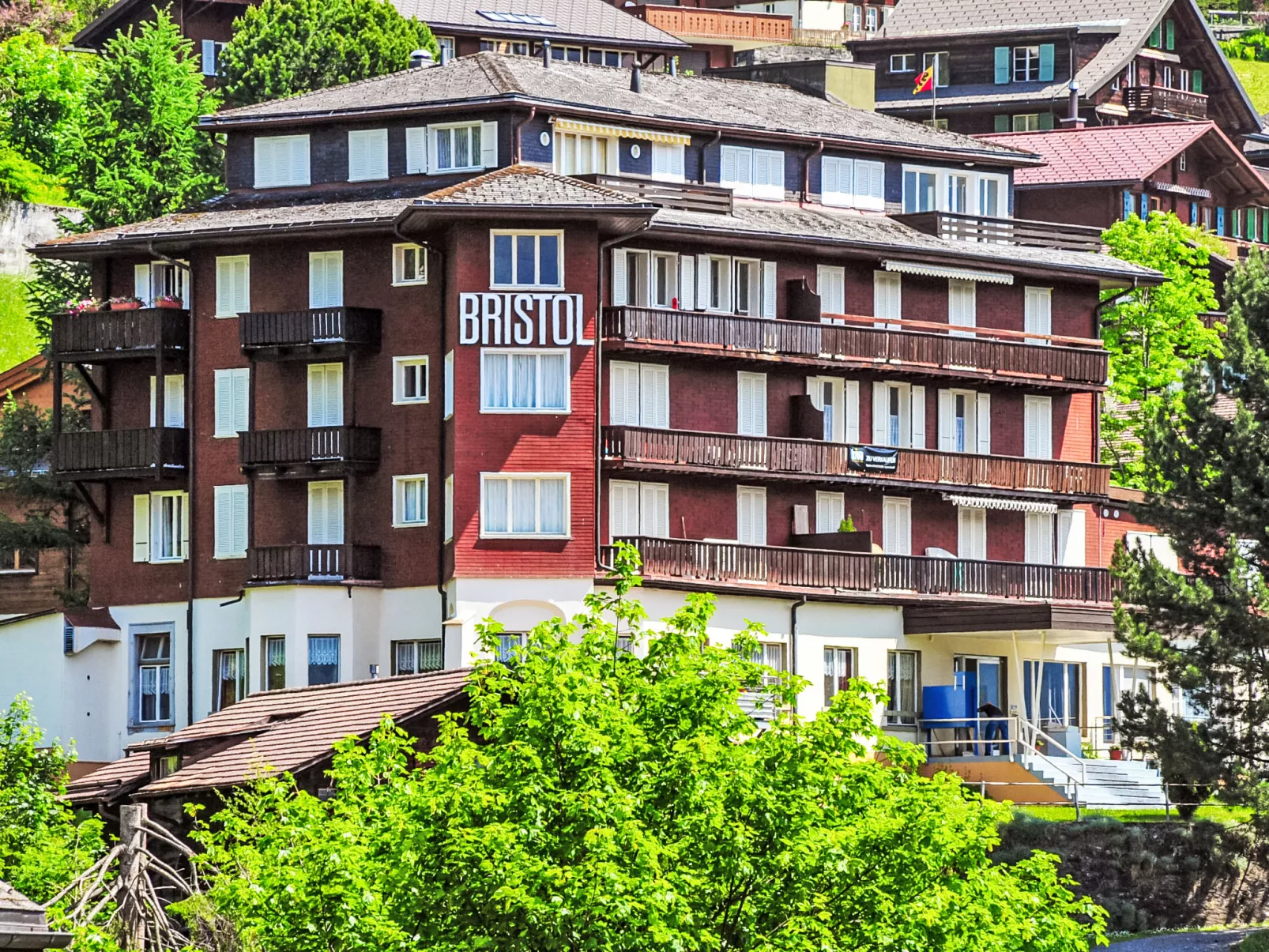 Bristol Studio M - Buiten
