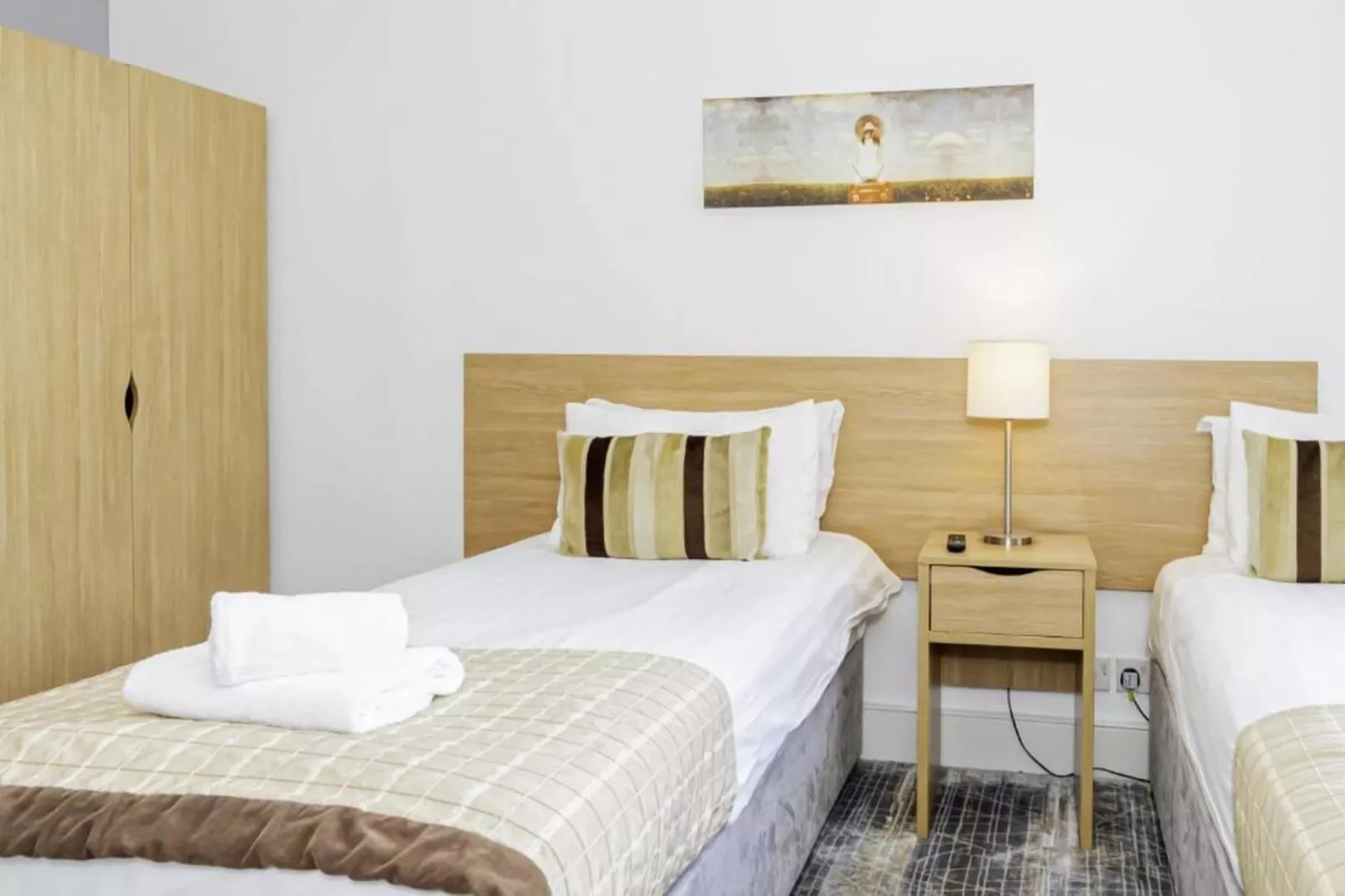 Twin Room with Sea View - Slaapkamer