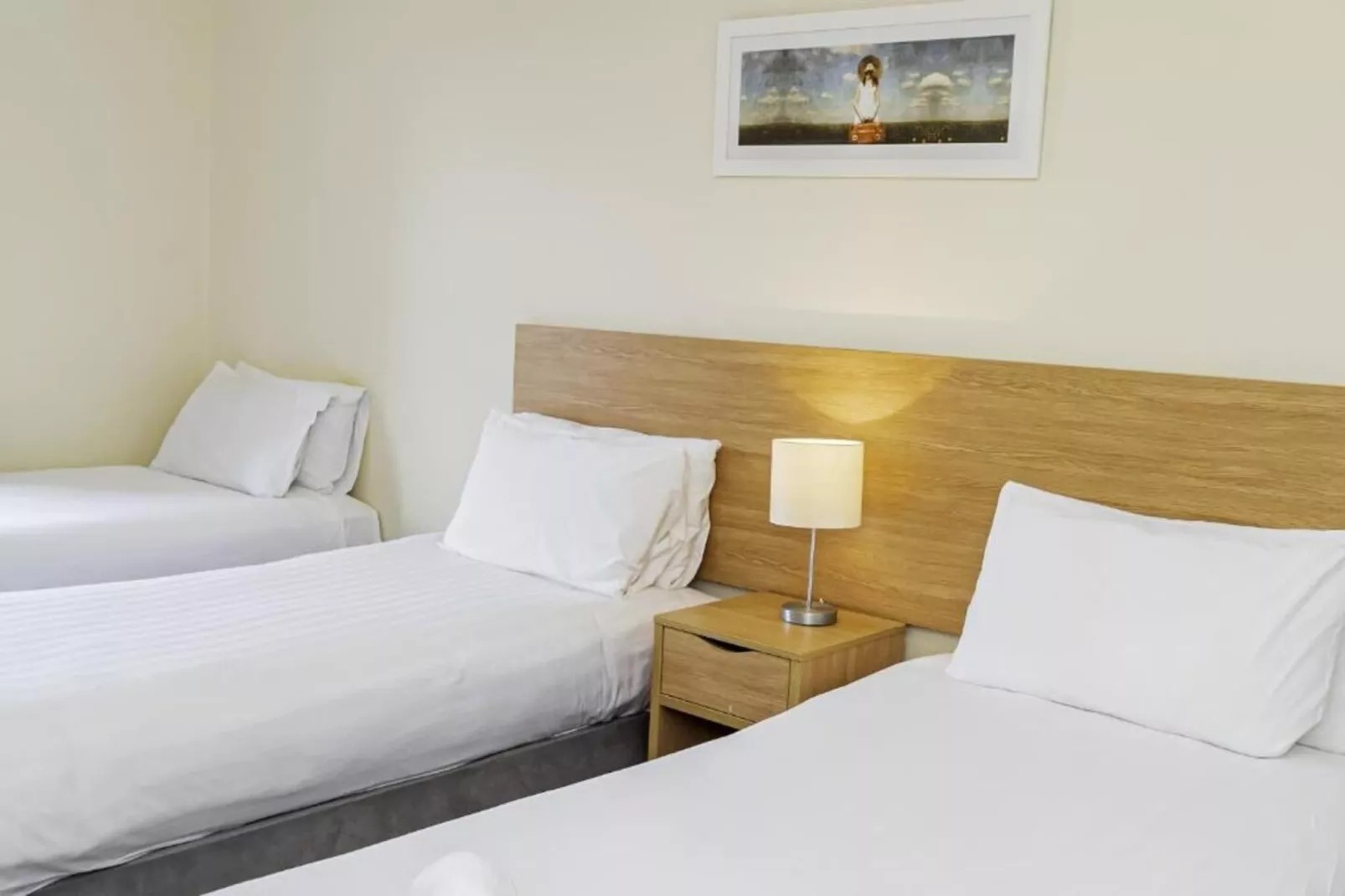 Twin Room with Sea View - Slaapkamer
