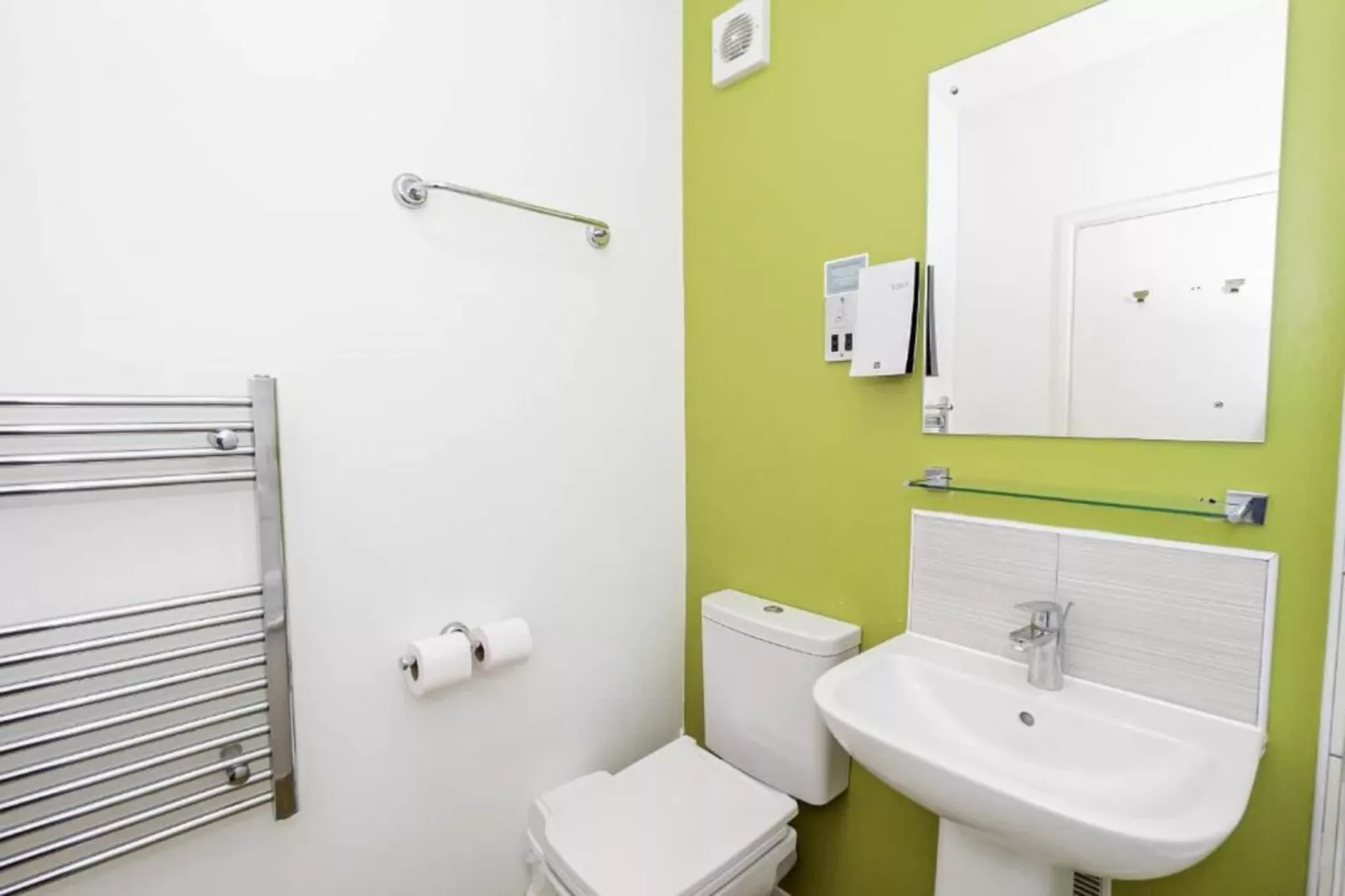 Standard Single Room - Badkamer
