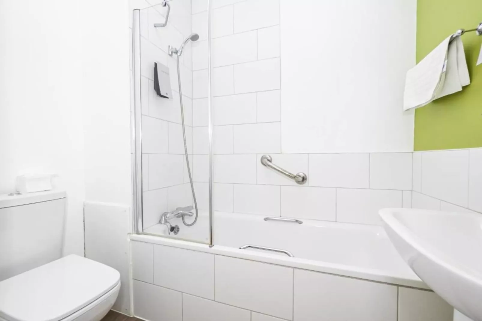 Standard Single Room - Badkamer