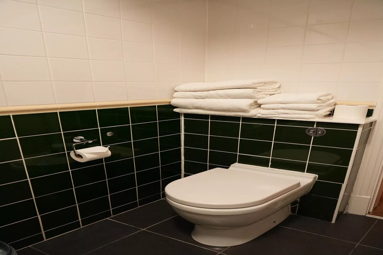 Standard Double Room - Badkamer