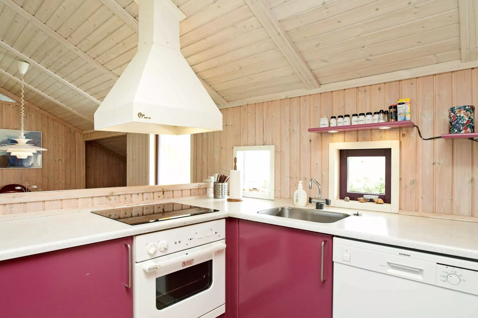 Licht strandhuis met sauna -- By Traum Ferienwohnungen-Binnen