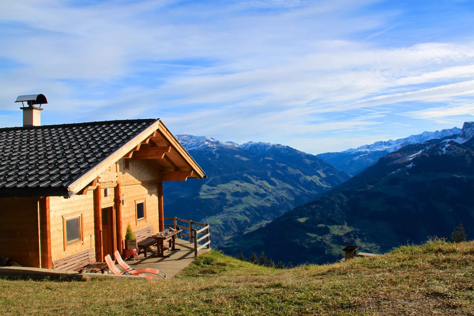 Almhütte Nase - Buitenkant zomer