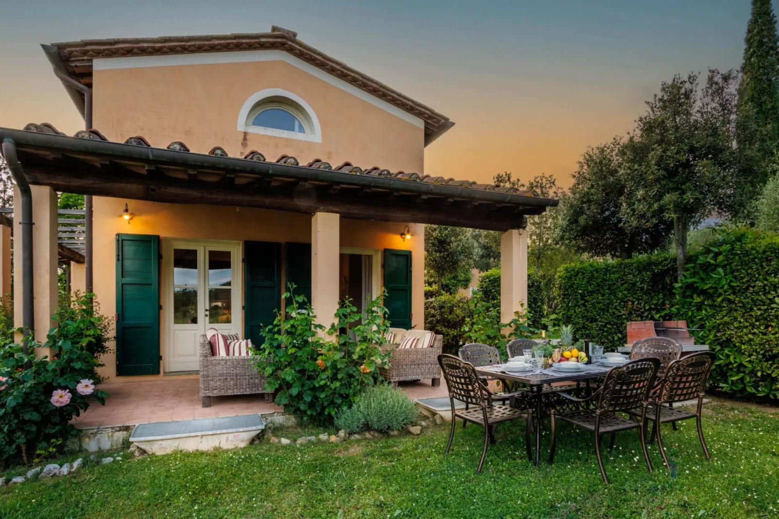 Cicale Farmhouse, 3 bedrooms Farmhouse with Pool