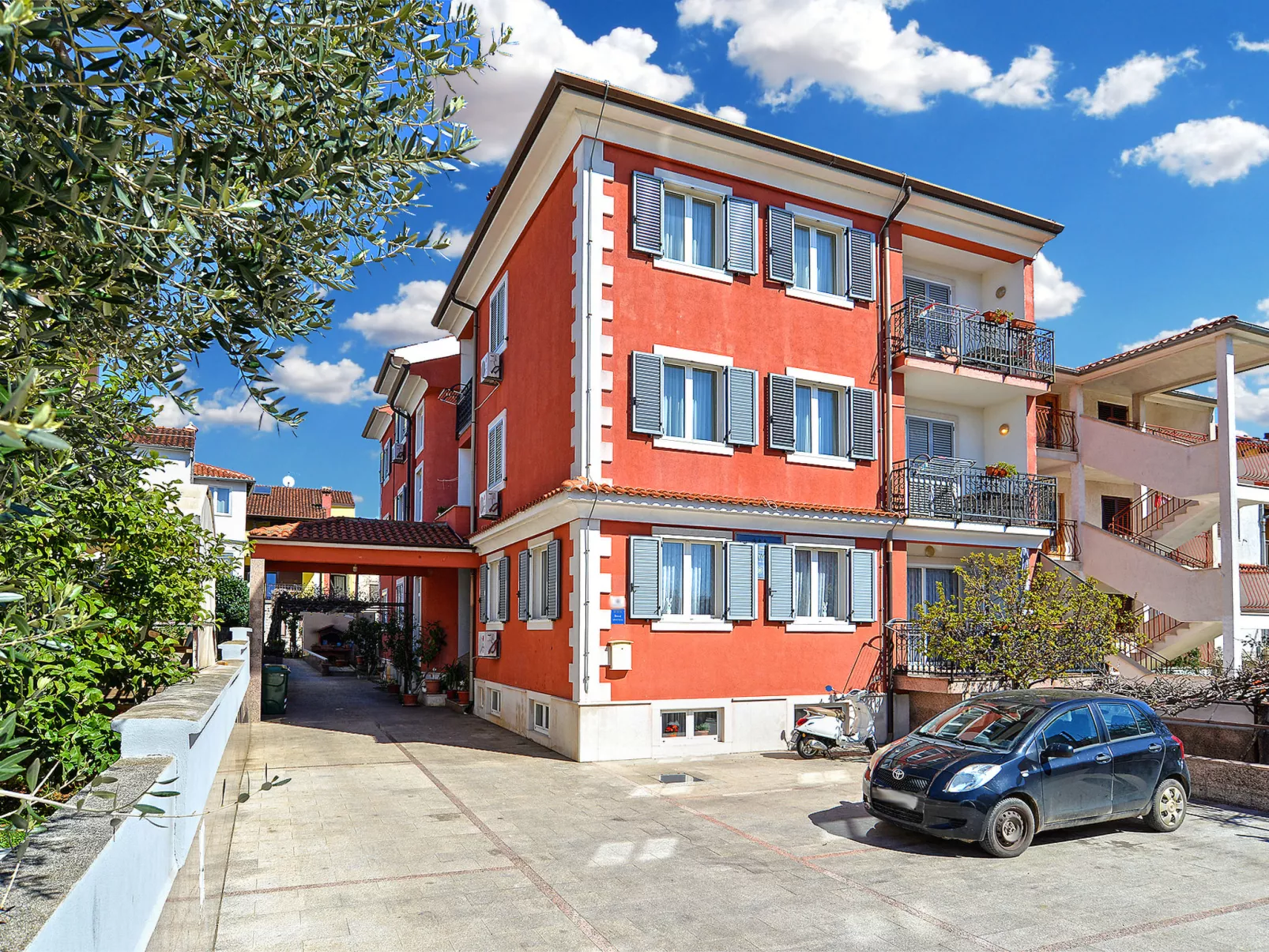 Apartment 2224