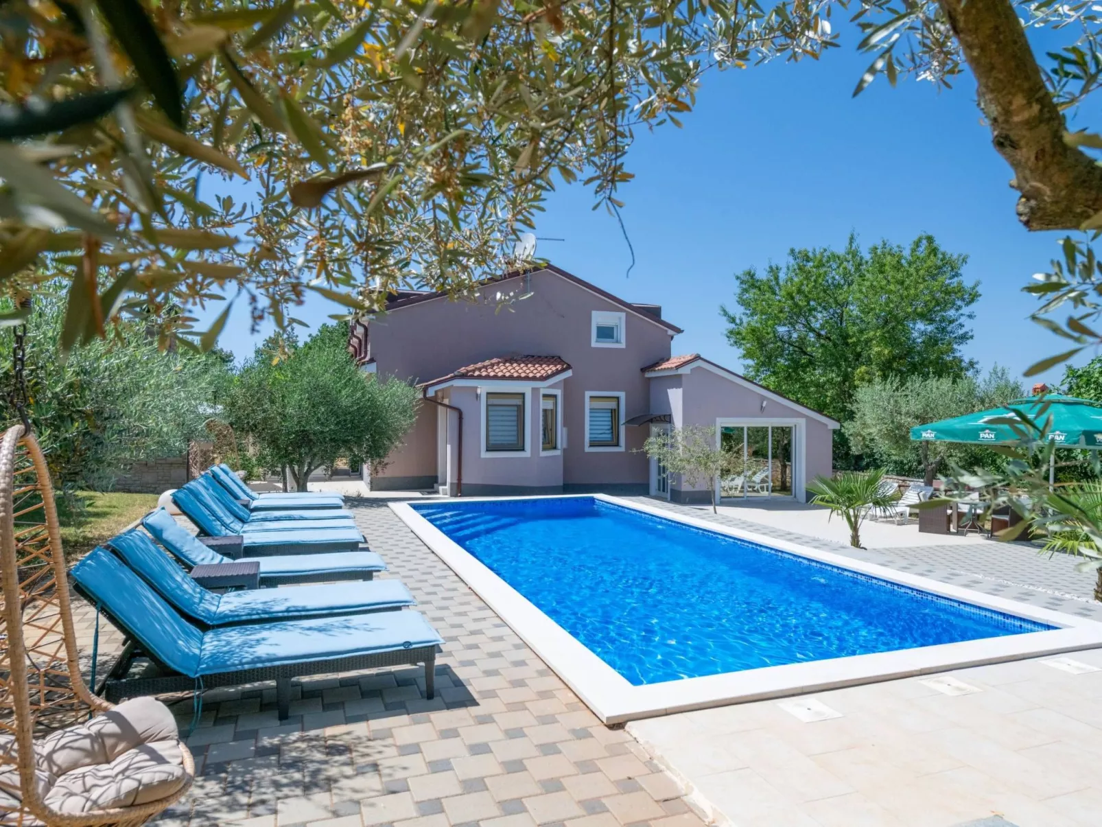 Villa Sunshine