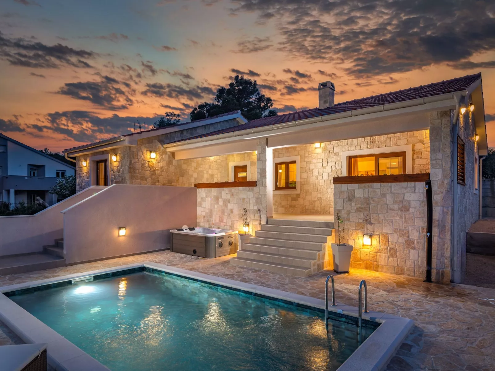 In Pridraga mit Privatem Pool