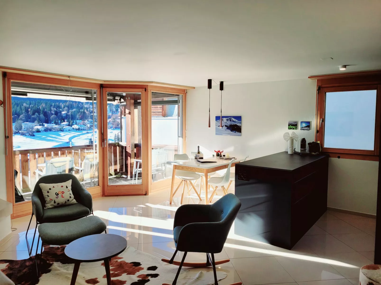 Fewo Cordial im Casa Erizun, (Flims Dorf). 3.5 Zimmer Ferienwohnung mit Bad/WC,