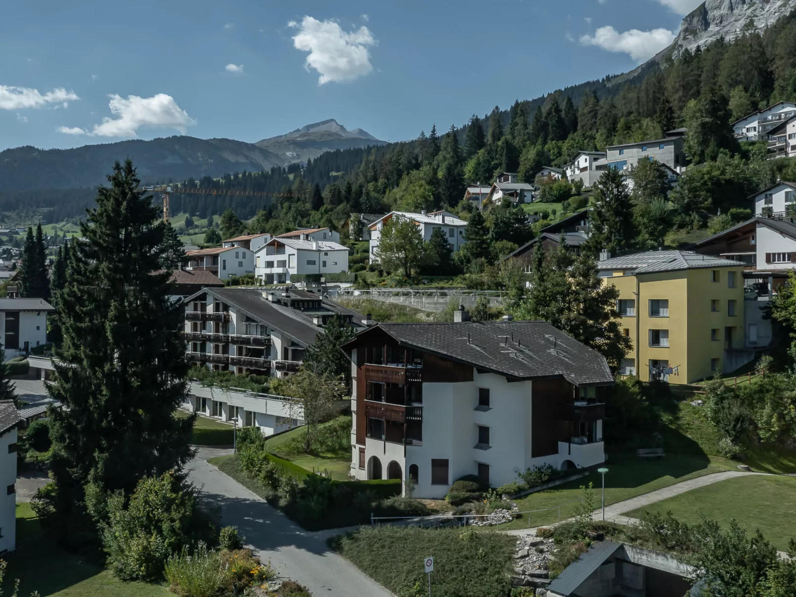 Apartment Tavaun - Crap Grisch, (Flims Dorf). 1.5 Zimmer Wohnung