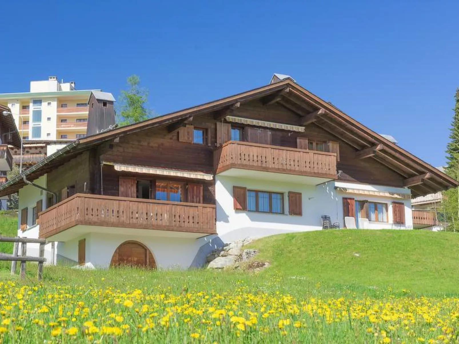 Casa Panorama Kuhn, Brigels, (Breil/Brigels).