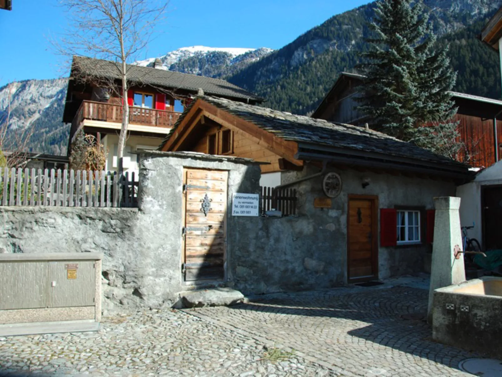 Haus Fravgia veglia, (Andeer).