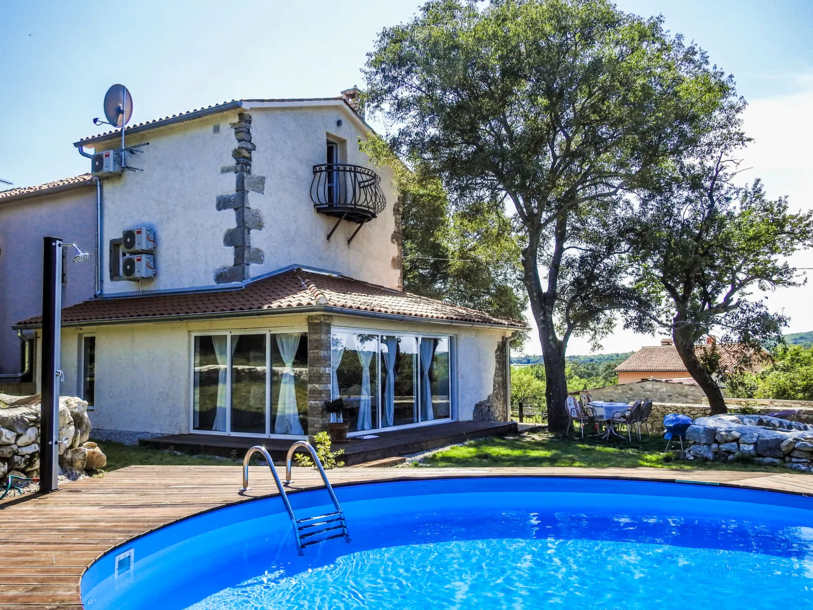 Villa NEVIA