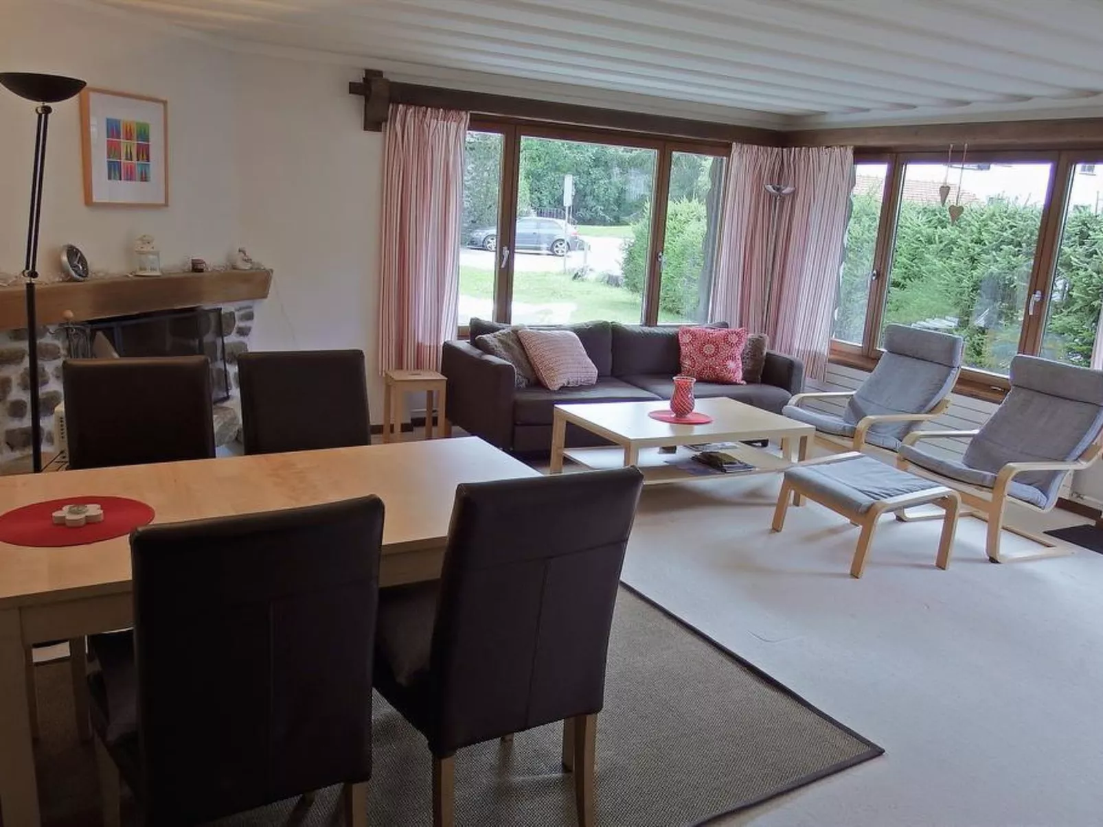 Hus Radaz EG 2½-Zimmerwohnung