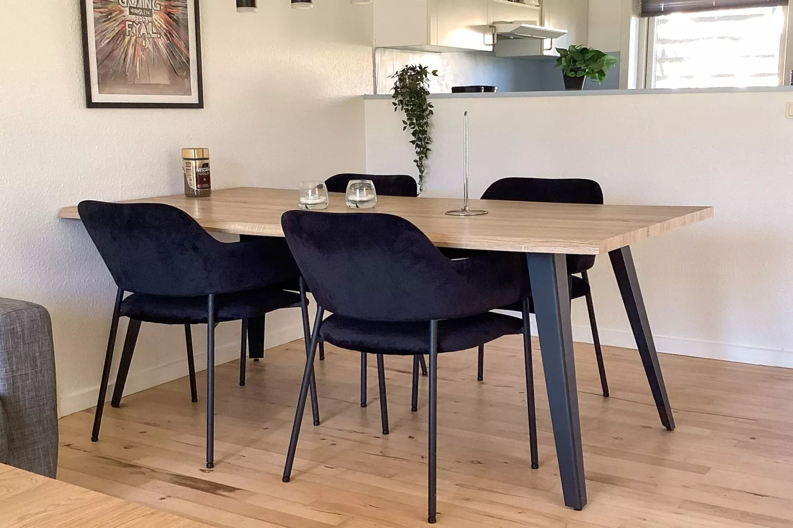 Hals Apartment ligt op 100 meter van het strand. - Binnen