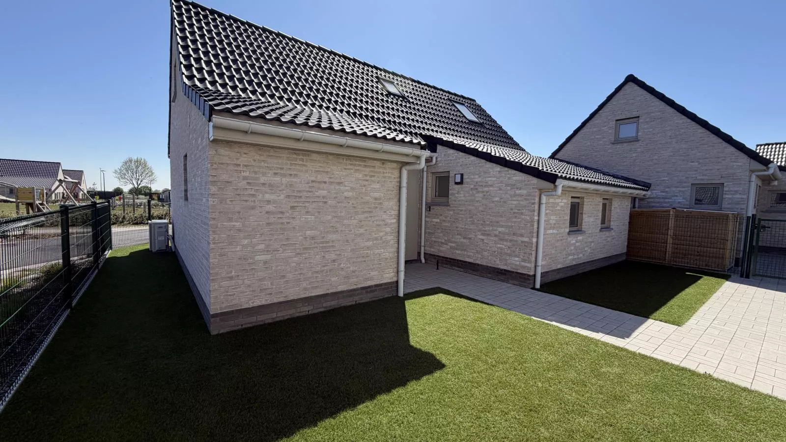 Westhinder II H23 - Buitenkant zomer