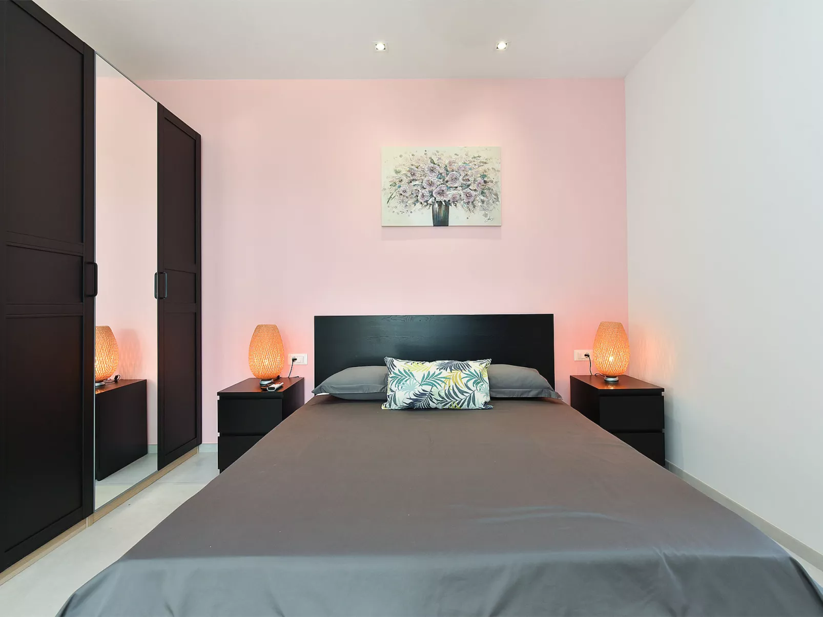 House 2117 - Binnen