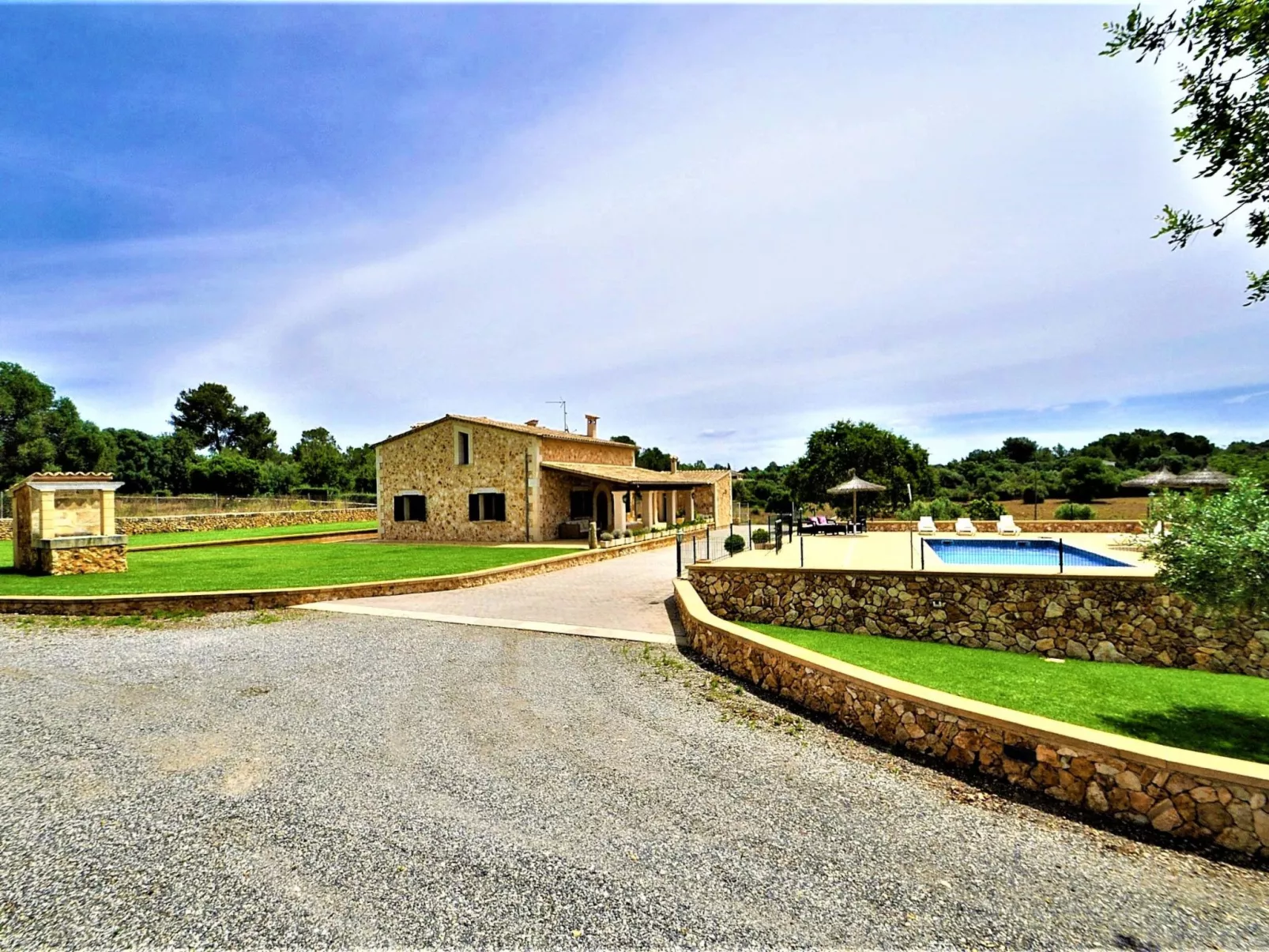CAS BORRASSOS- Finca con piscina privada a 10 minutos de Palma.. BBQ. Wifi - Wi - Buiten