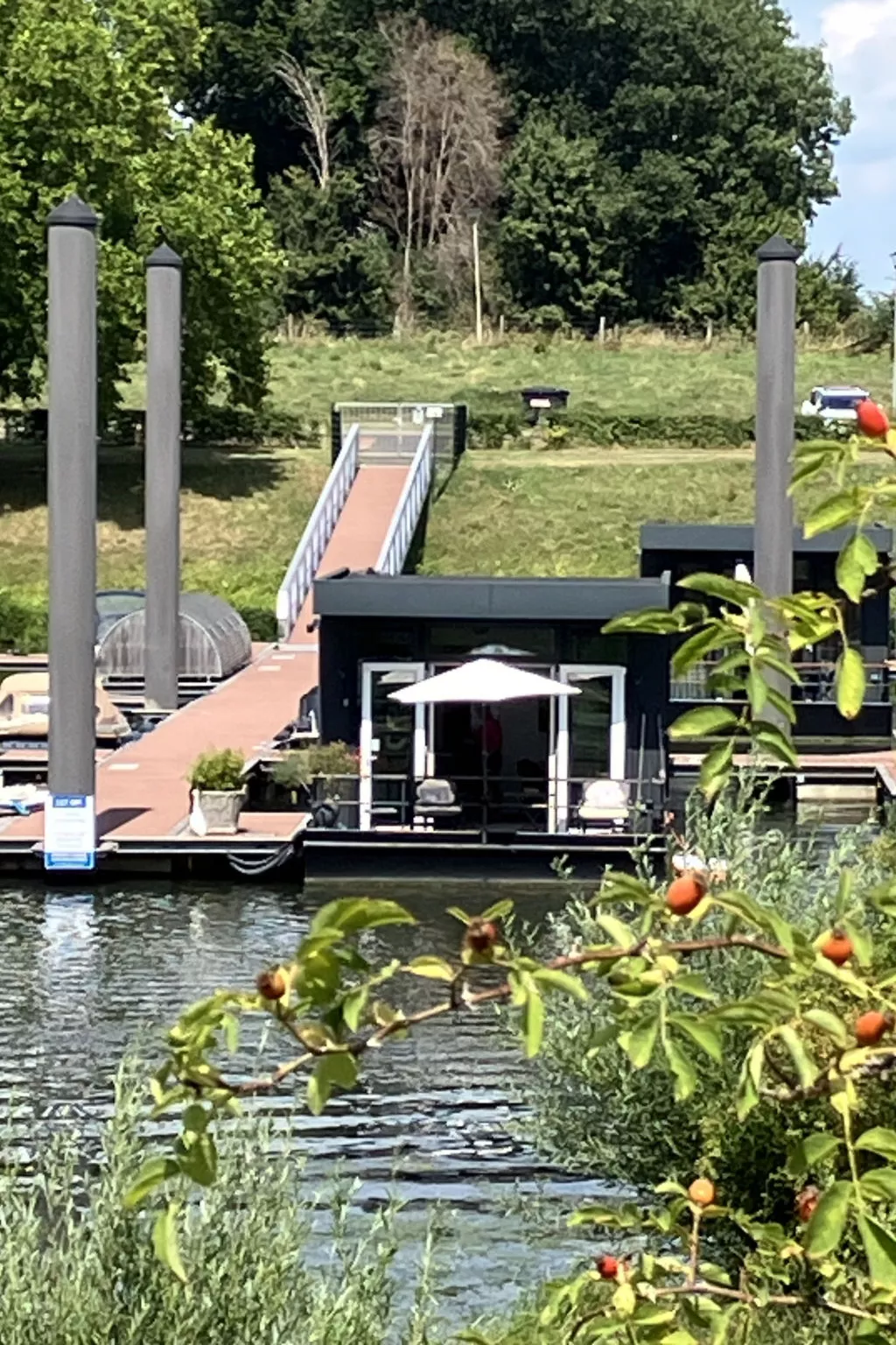 Maasterp - Woonboot 16