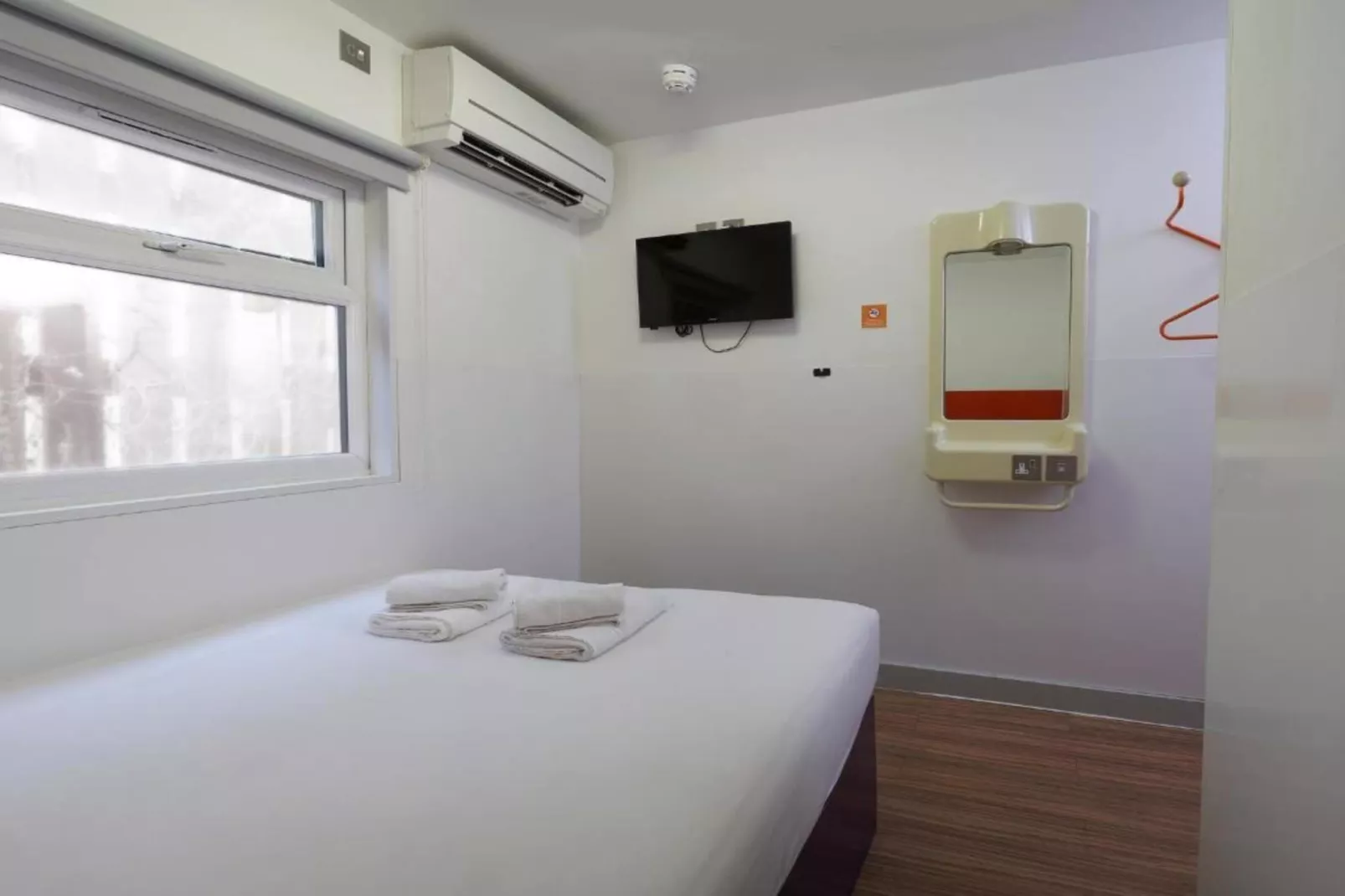 Standard Twin Room - Slaapkamer