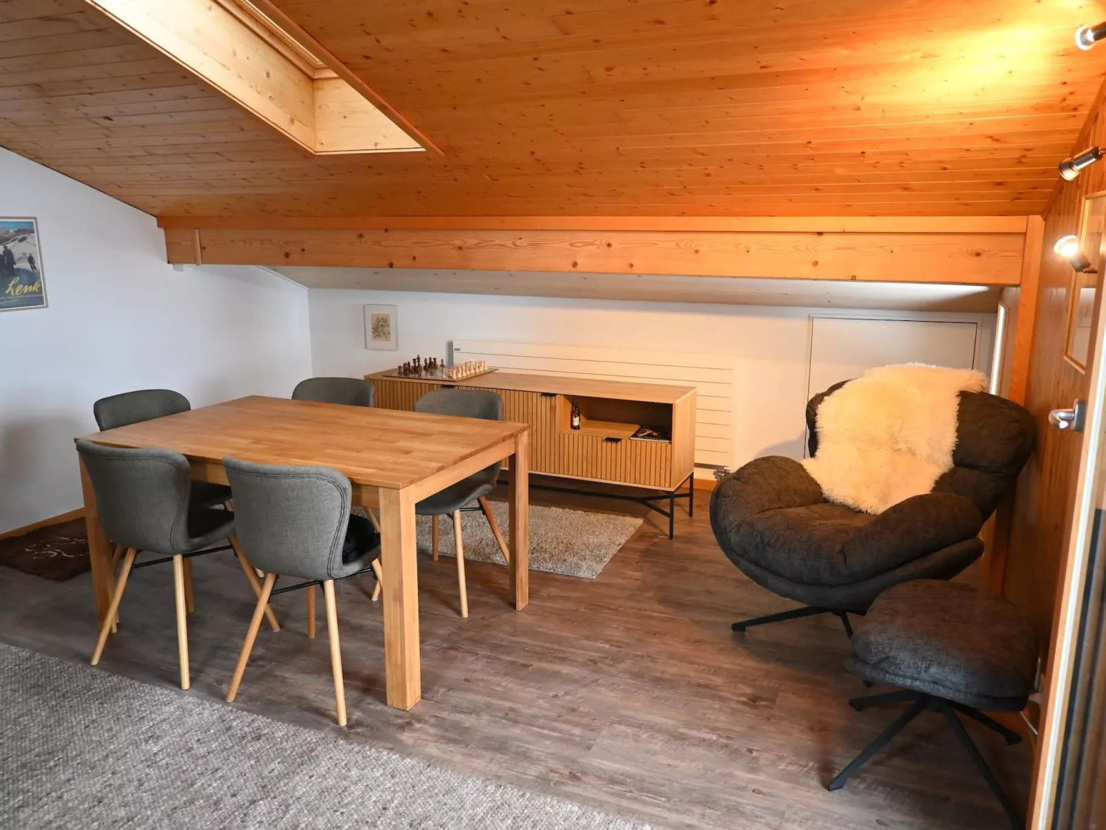 Chalet Waldchutz - Wohnung Anax - Binnen