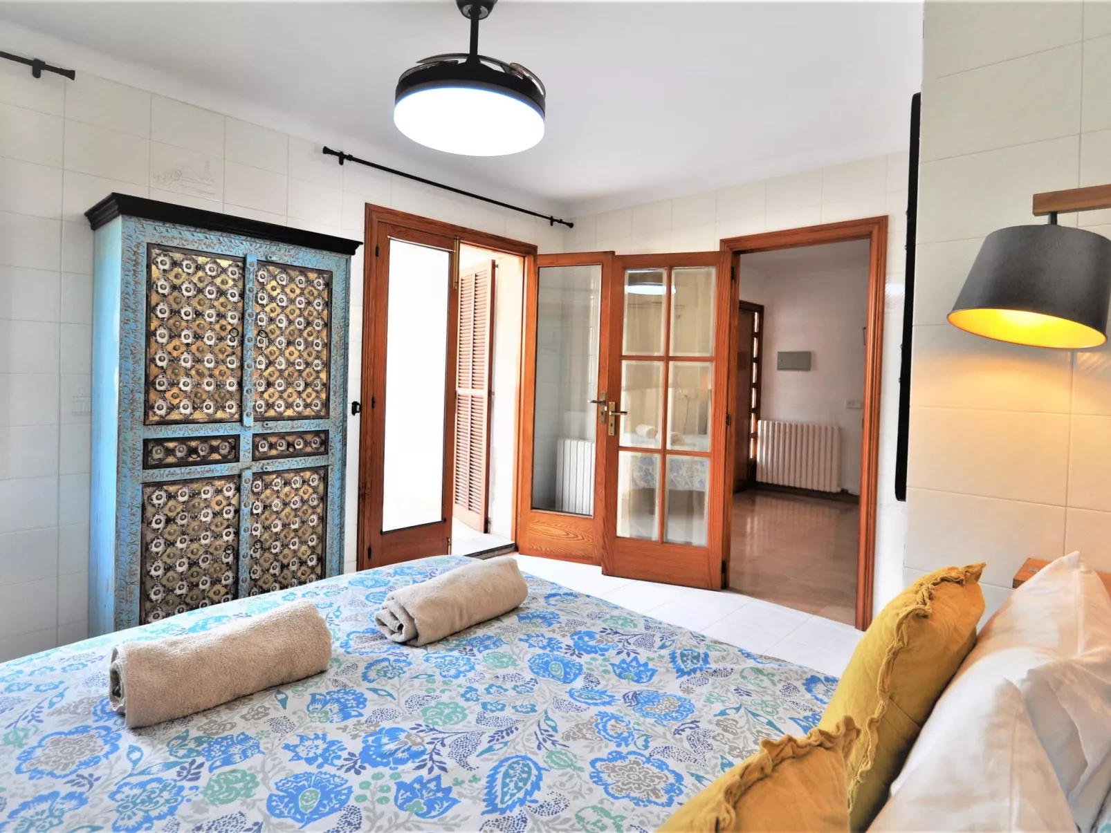 CA NA MALEN Hermosa casa para familias con gran piscina, jardín. - WiFi Gratis - Binnen