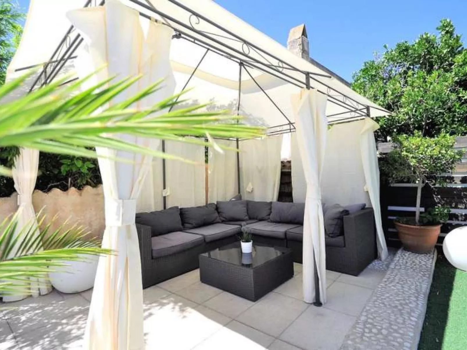Villa VARNA -Casa en Capdepera- Piscina Privada- Barbacoa. Niños bienvenidos - - Buiten