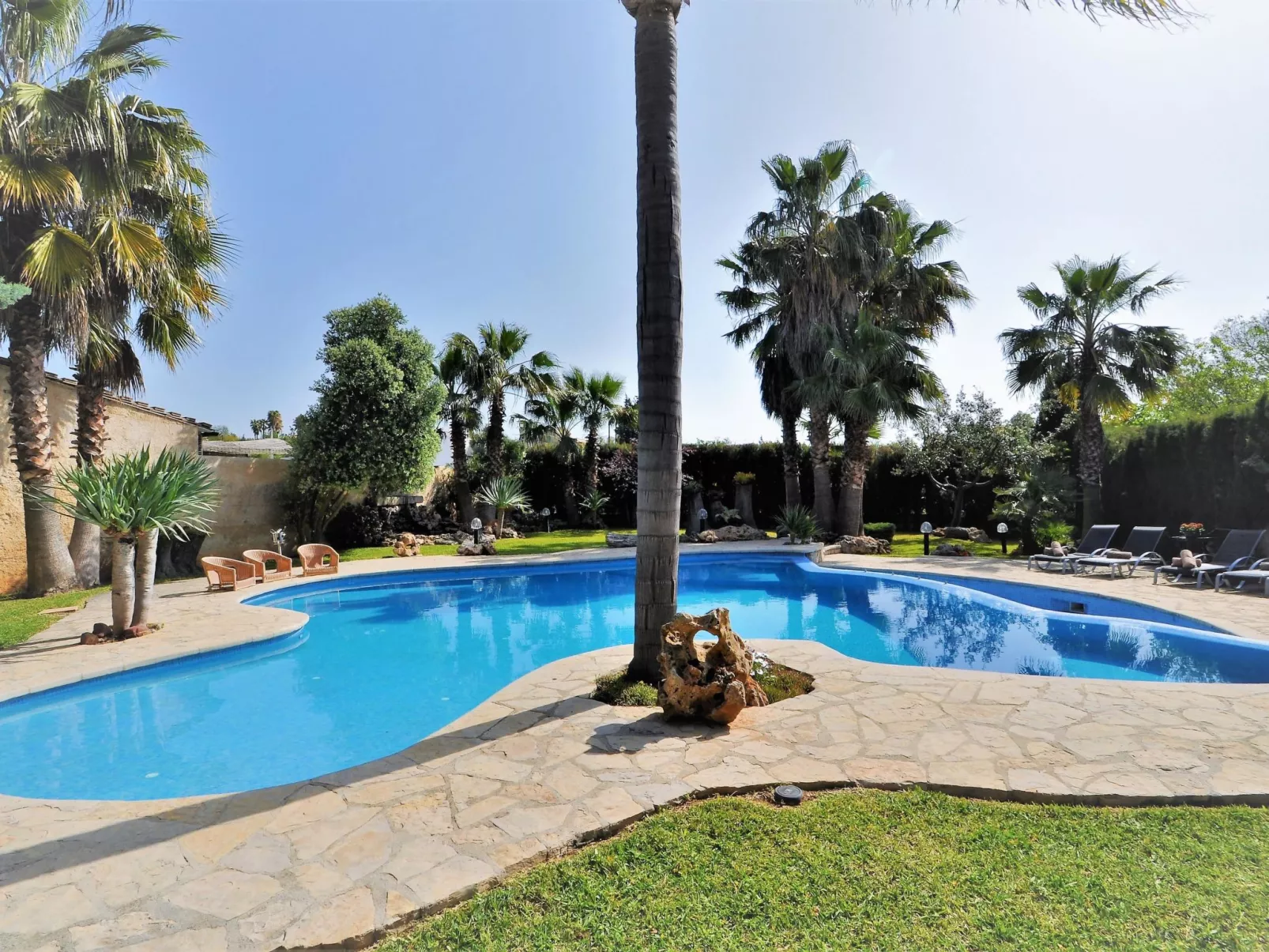 Finca CAN GUAL en Inca para 8 personas con piscina privada y vistas despejadas- - Buiten