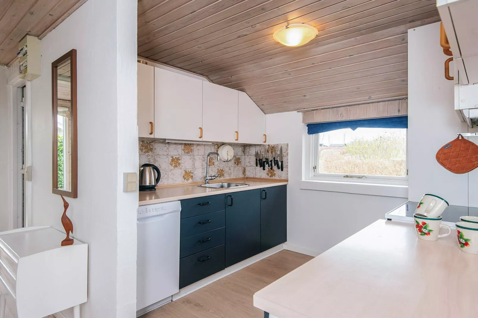 Vakantiehuis aan zee met privé-bijgebouw - Binnen