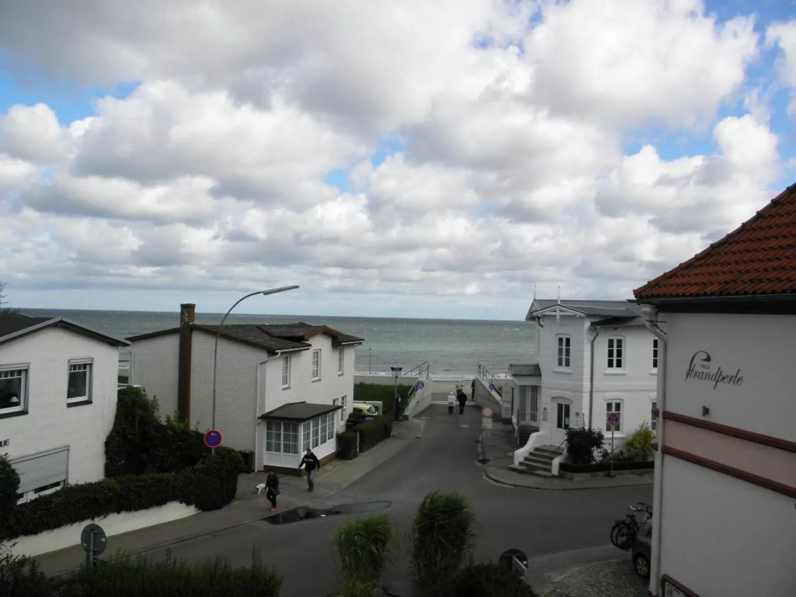 Freundlich eingerichtete Wohnung mit Meerblick