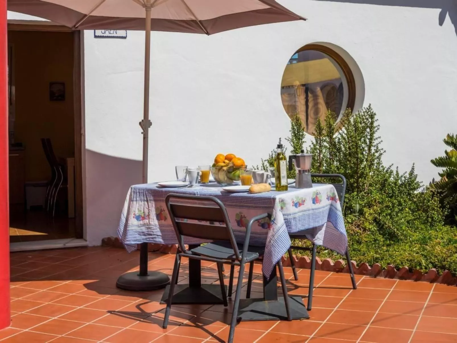 "Jaén" mit Gemeinschaftspool in einem andalusischen "Cortijo" in Chilches