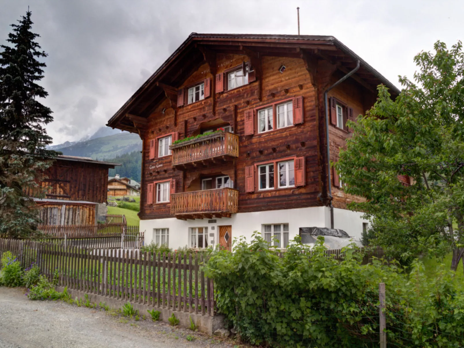 Casa Canal 27 Cavegn, Brigels, (Breil/Brigels).