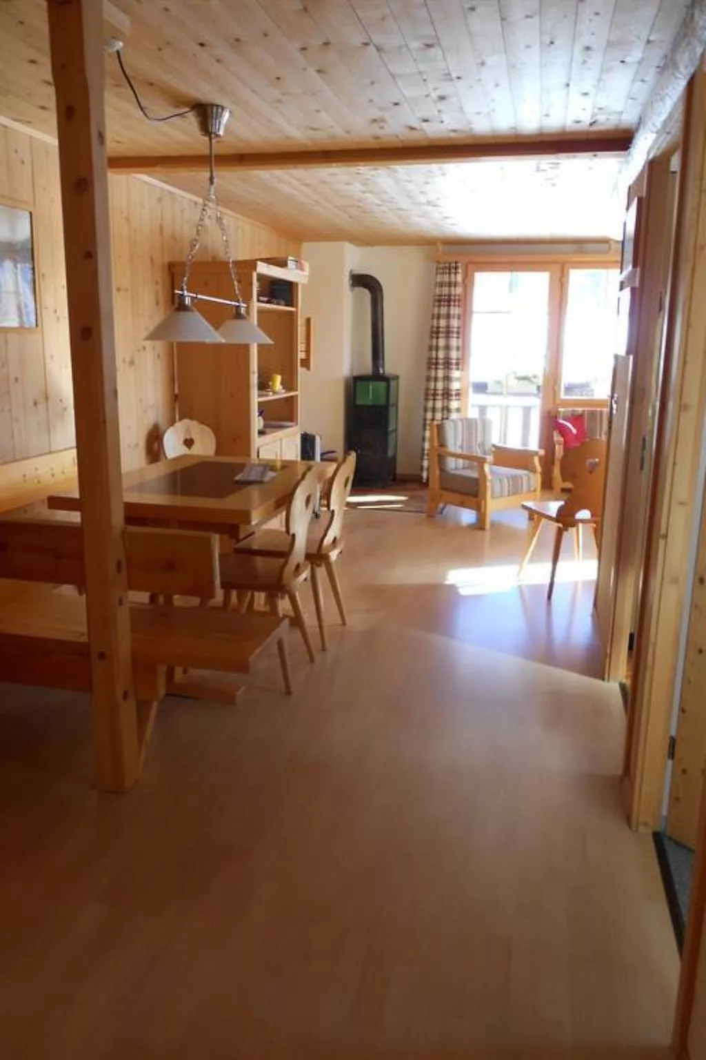 Haus Gysin EG 2½-Zimmerwohnung