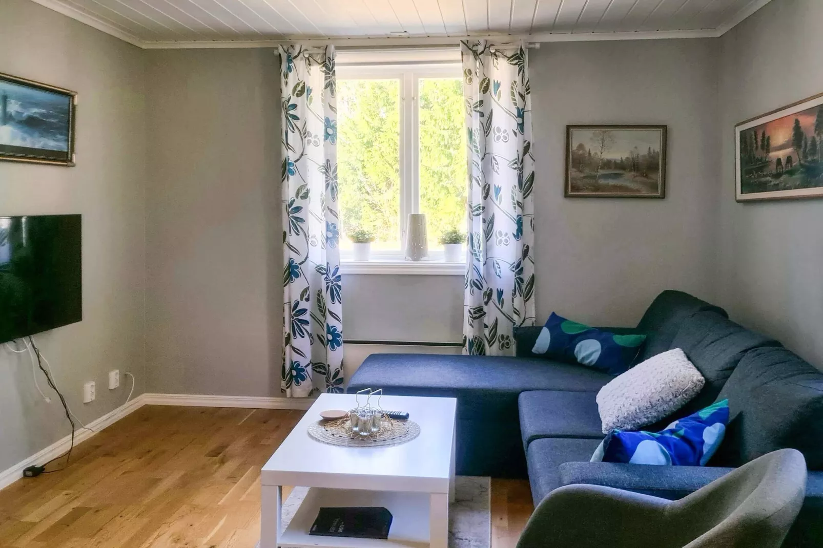 6 Personen vakantie huis in BOLLSTABRUK