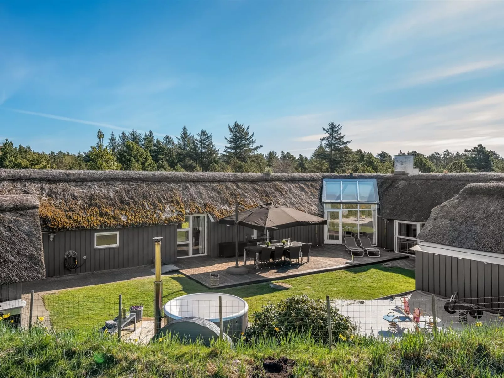 "Ansine" - 1.2km from the sea