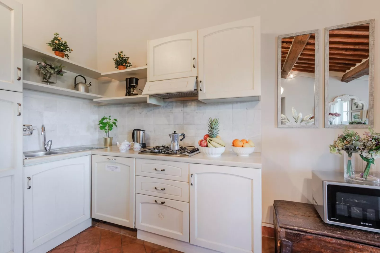 Anna Farmhouse Apartment in Wine Resort in Lucca