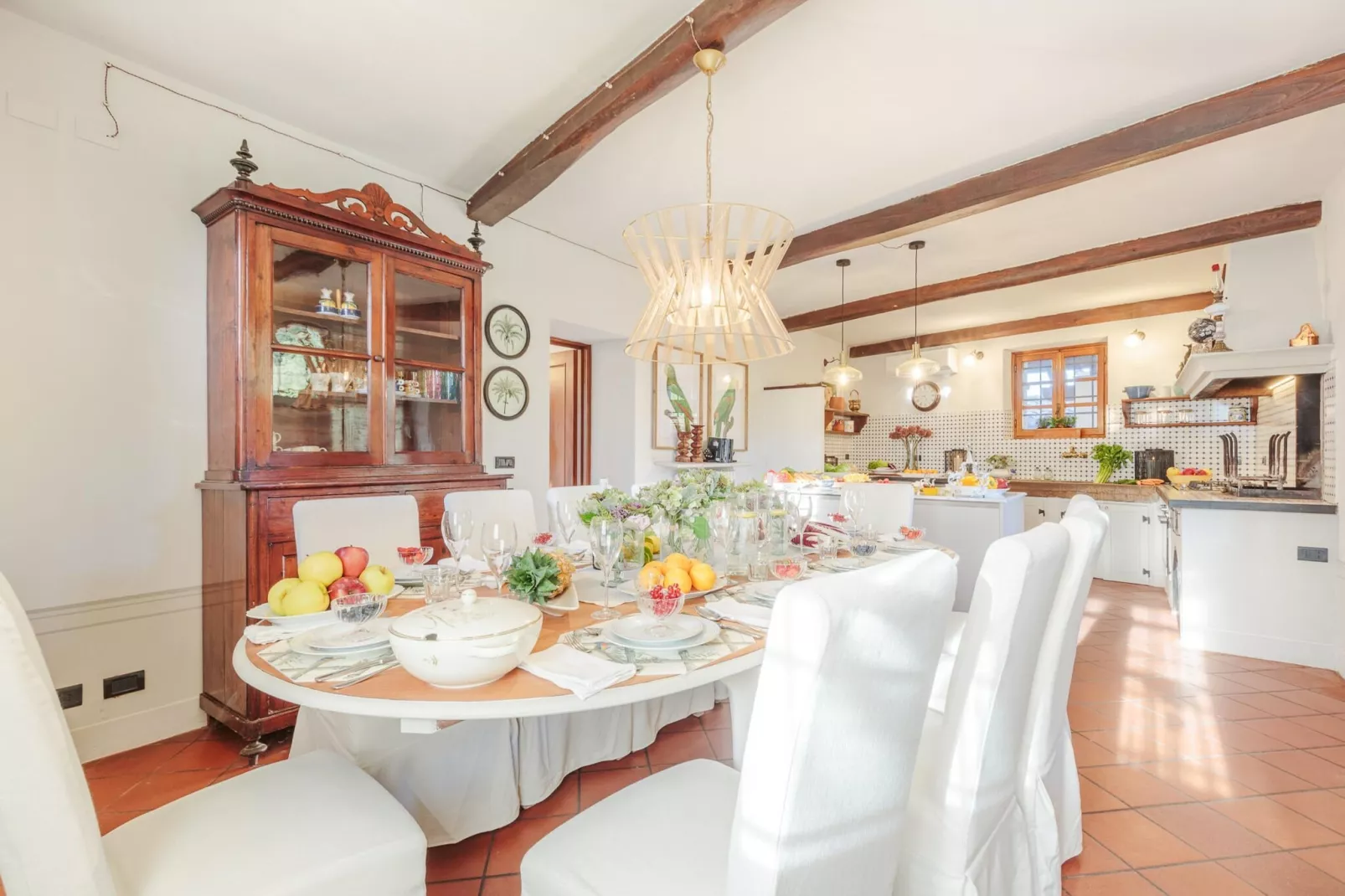 Amore Farmhouse Retreat