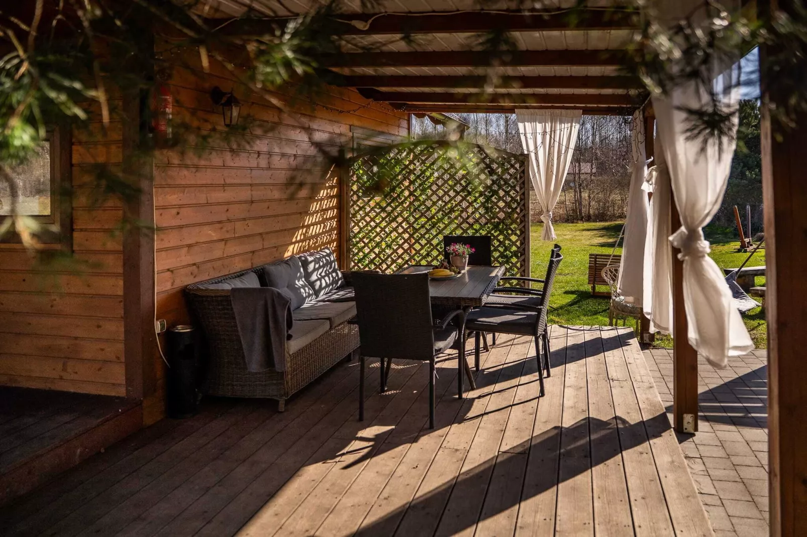 Domek wakacyjny LUX dla max 4 osób w Bałachach - Terras