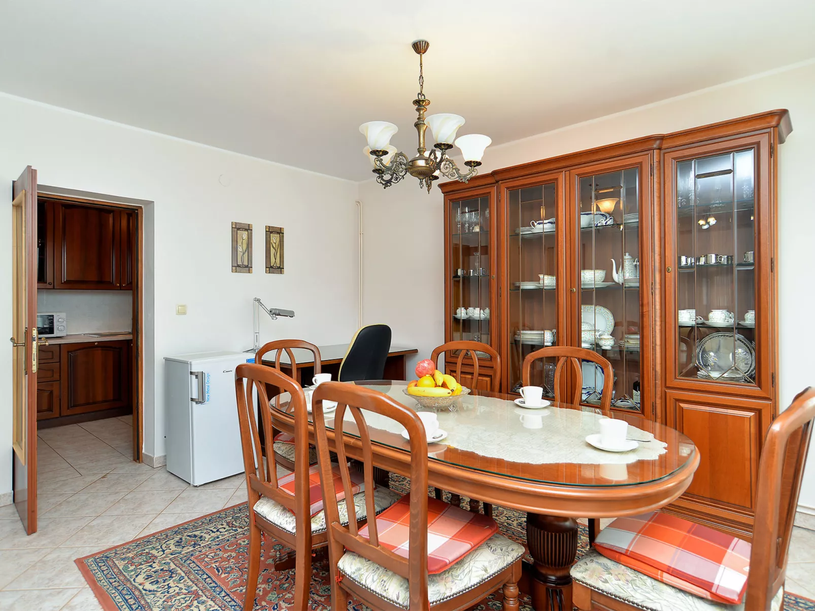 Apartment 38 - Binnen