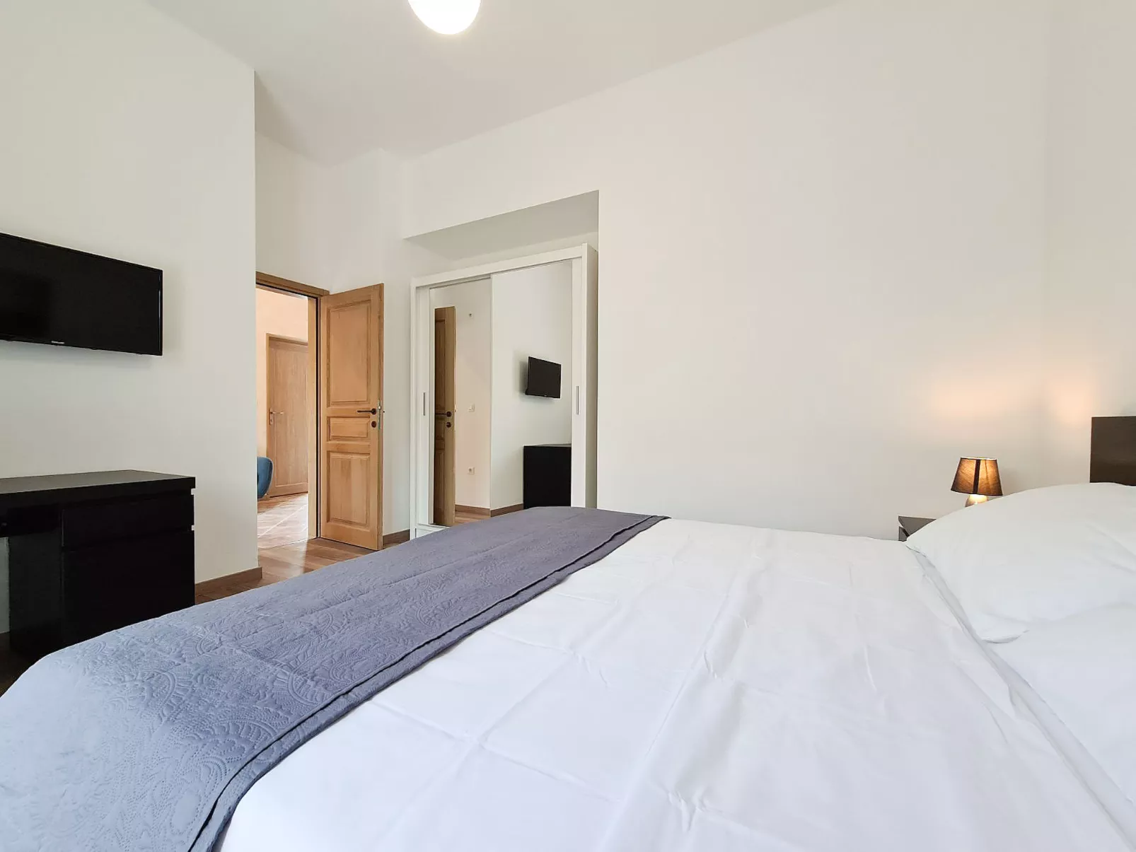House 2118 - Binnen