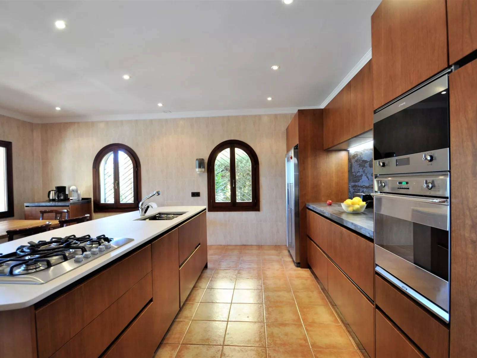Villa CA TOTHOM con vistas al mar Camp de Mar para 8 personas (4 habitaciones) - Binnen