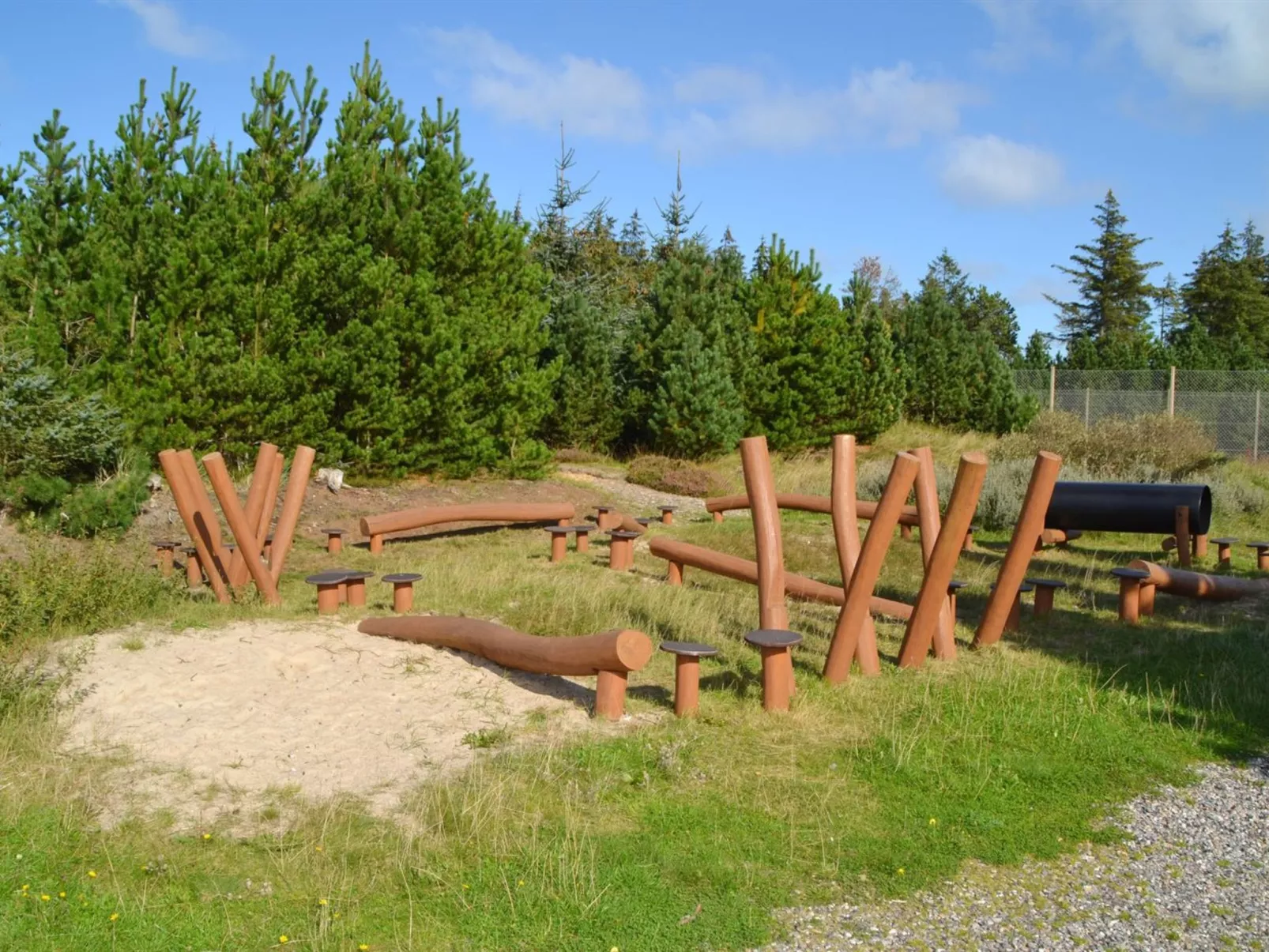 "Udder" - 1.3km from the sea - Buiten