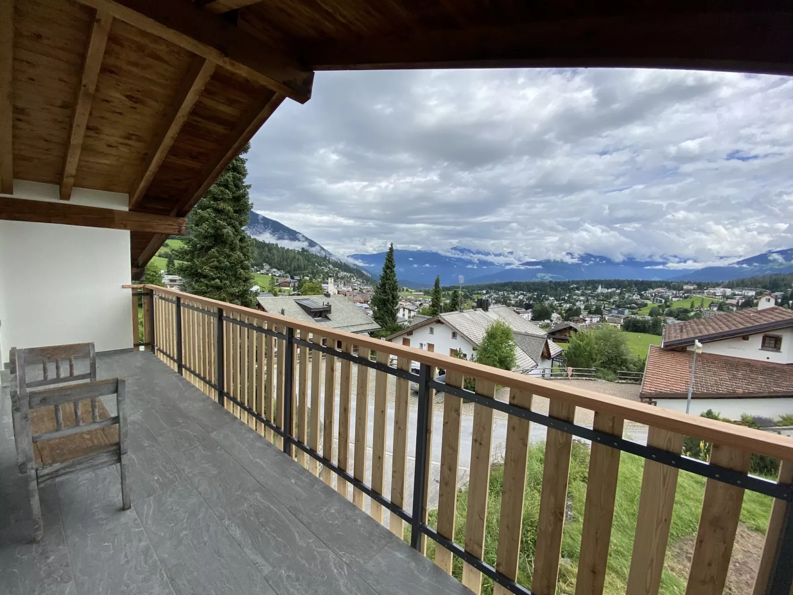 El Cantun, (Flims Dorf). 6-Zimmer Einfamilienhaus