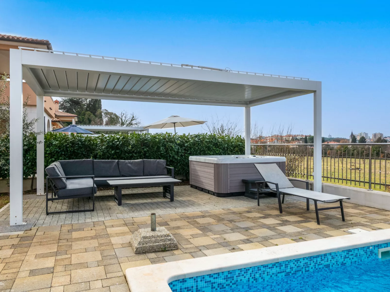 Villa Lotus 13D