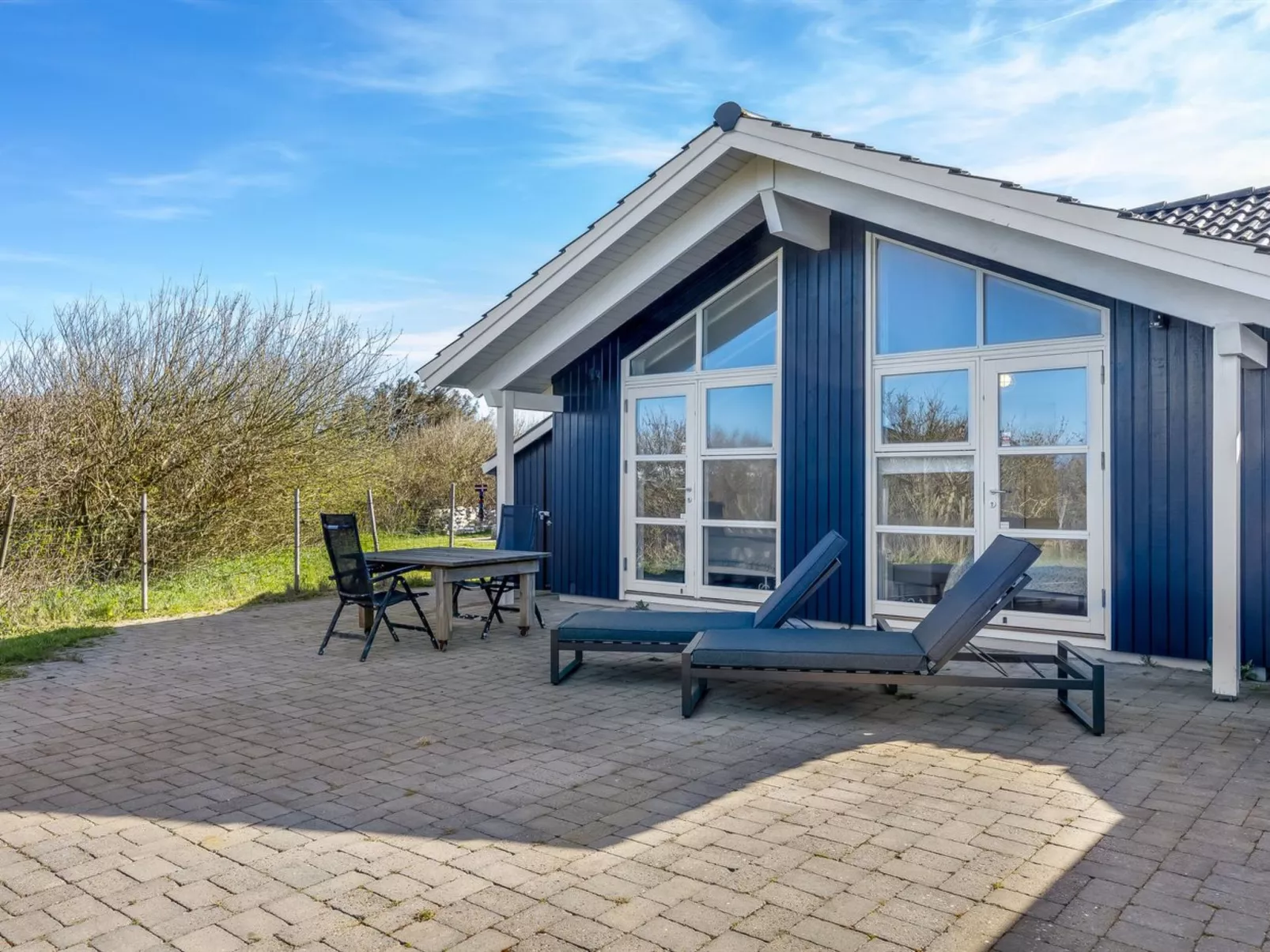 "Halona" - 400m from the sea