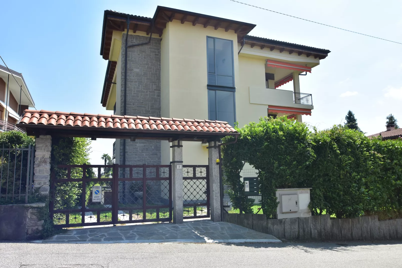 Castagnola Quattro