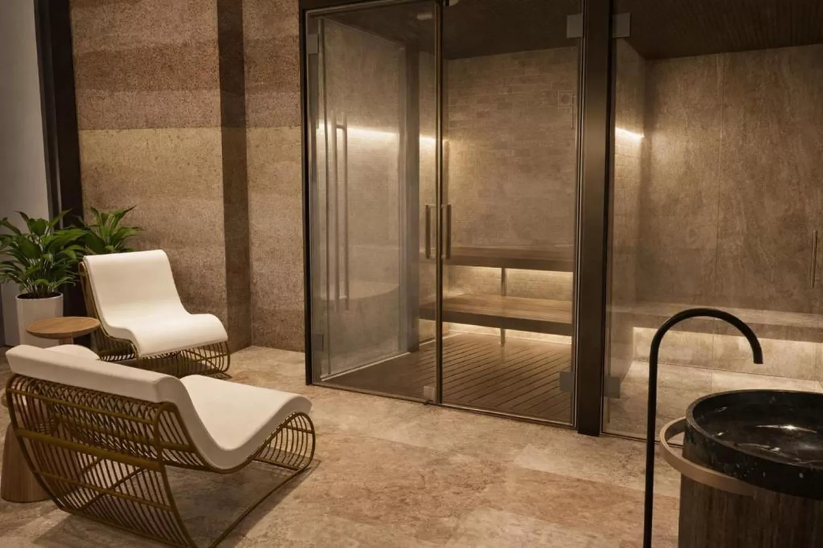 PICTAS Residence - One-Bedroom Suite